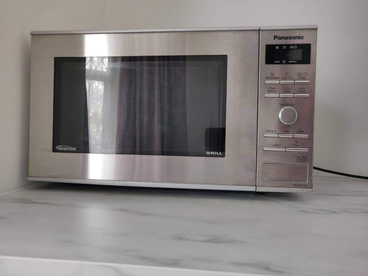 Stunning Double Room In Harrow Wembley - Khoob House 런던 외부 사진